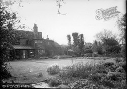 The Garden, Church Cottage 1959, Lingfield