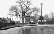 Lingfield, the Old Prison and the Pond c1950