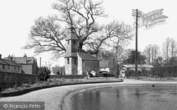 Lingfield, the Old Prison and the Pond c1950