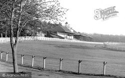 The Racecourse 1955, Lingfield