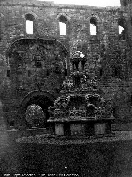 Photo of Linlithgow, Palace 1949