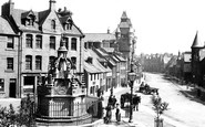 Linlithgow, the Cross Well 1897