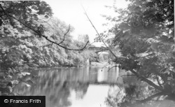 The River c.1960, Linton