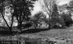 The Village c.1955, Linton
