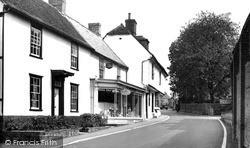 The Village c.1955, Linton