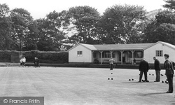 Bowling Green And Pavilion c.1955, Liphook