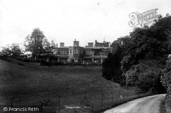 Hollycombe 1901, Liphook