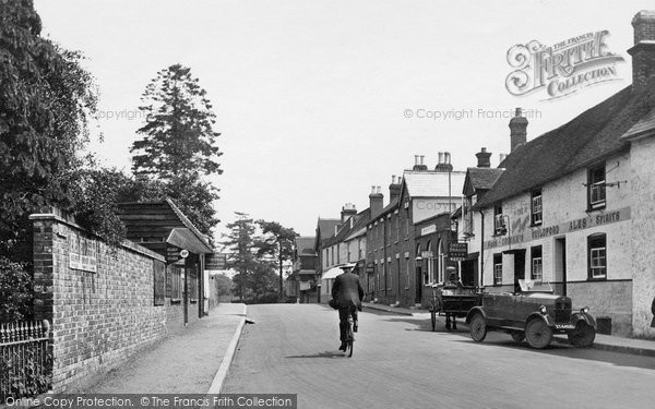 Photo of Liphook, London Road 1924