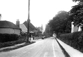 Portsmouth Road 1924, Liphook
