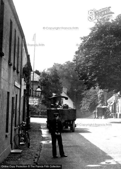 Photo of Liphook, Post Boy 1906