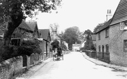 Queen Street 1911, Liphook