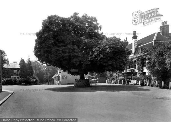 Photo of Liphook, The Square And Royal Anchor Hotel 1924