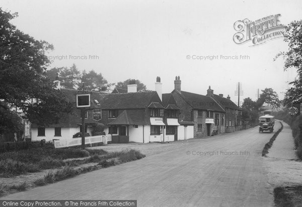 Photo of Liphook, Wheatsheaf Inn And Golf Club c.1924