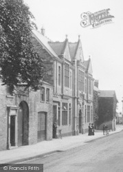 Barras Street, Passmore Edwards Library 1912, Liskeard