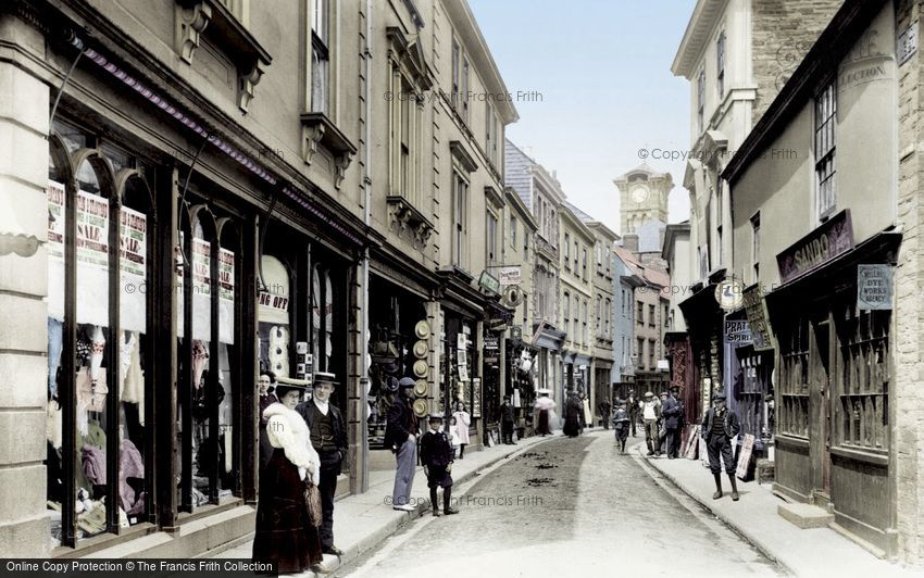 Liskeard, Fore Street 1906