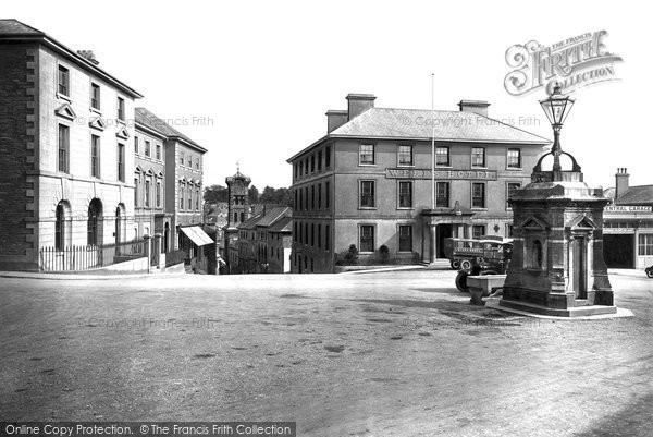 Photo of Liskeard, Parade And Webbs Hotel 1922