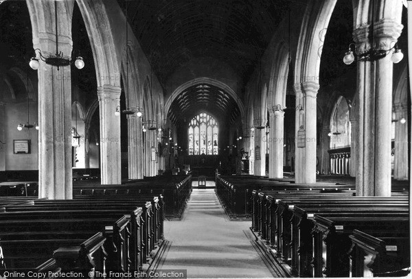 Photo of Liskeard, Parish Church Interior c.1935
