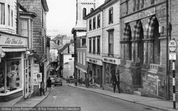 Photo of Liskeard, Pike Street c.1965