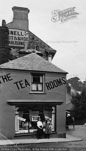 Photo of Liskeard, The Tea Rooms 1912