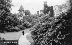 Castle c.1937, Lismore