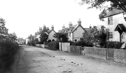 1898, Liss