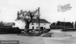Spread Eagle, West Liss c.1965, Liss
