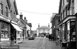 Station Road c.1955, Liss