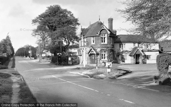 Photo of Liss, The Jolly Drovers c.1960