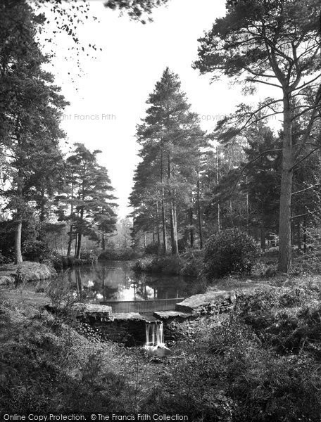 Photo of Liss, Wylds Pond 1934