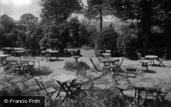 Tea Gardens c.1950, Litlington