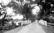 Grace's Walk 1906, Little Baddow