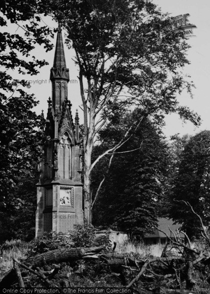 Photo of Little Budworth, Memorial, Oulton Park c.1960