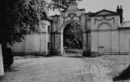 Oulton Park, Lodge Gates c.1960, Little Budworth