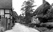The Village c.1955, Little Comberton