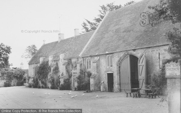 Photo of Little Haseley, Haseley Court c.1960