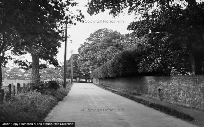 Photo of Little Sutton, The Yew Hedge, Ledsham Road 1936