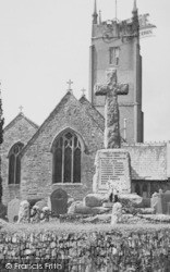 Memorial And Church c.1960, Little Torrington