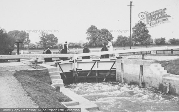 Photo of Little Wittenham, Day's Lock c.1955