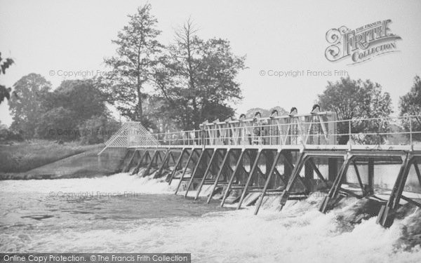 Photo of Little Wittenham, Day's Lock Weir c.1955