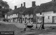 By The Village Water Pump 1919, Littlebury