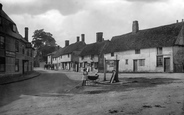 The Village 1919, Littlebury