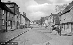 The Village 1919, Littlebury