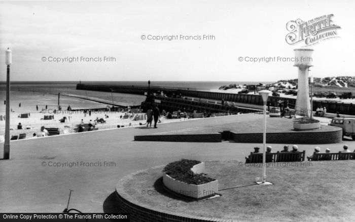 Photo of Littlehampton, Harbour Entrance c.1960