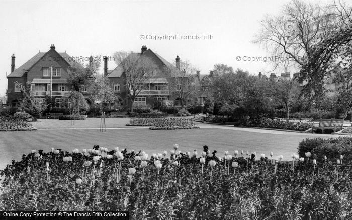 Photo of Littlehampton, Marina Gardens c.1955