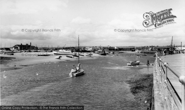Photo of Littlehampton, River Arun c.1960