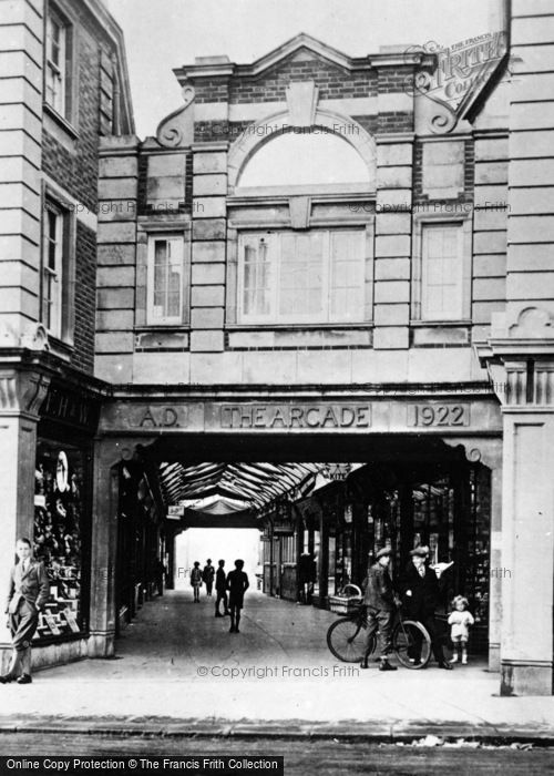 Photo of Littlehampton, The Arcade c.1925