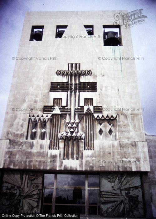 Photo of Liverpool, Metropolitan Cathedral Of Christ The King 1984