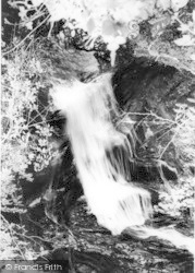 The Falls c.1955, Llan Ffestiniog