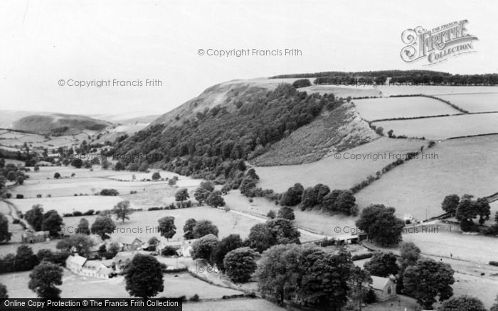 Photo of Llanarmon Dyffryn Ceiriog, General View c.1955