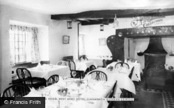 The Dining Room, West Arms Hotel c.1965, Llanarmon Dyffryn Ceiriog